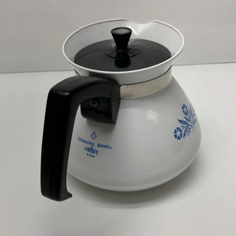 Vintage  Corning Ware Enamel 6 Cup coffee Tea Pot blue cornflower